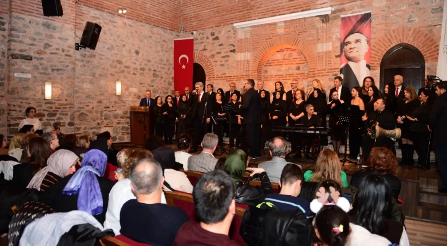 Osmangazi Belediyesi'nden türkülerle dolu unutulmaz konser