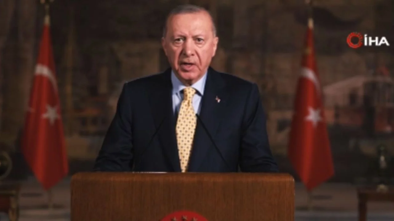 Cumhurbaşkanı Erdoğan'dan İİT'ye "ulaştırma entegrasyonu" mesajı