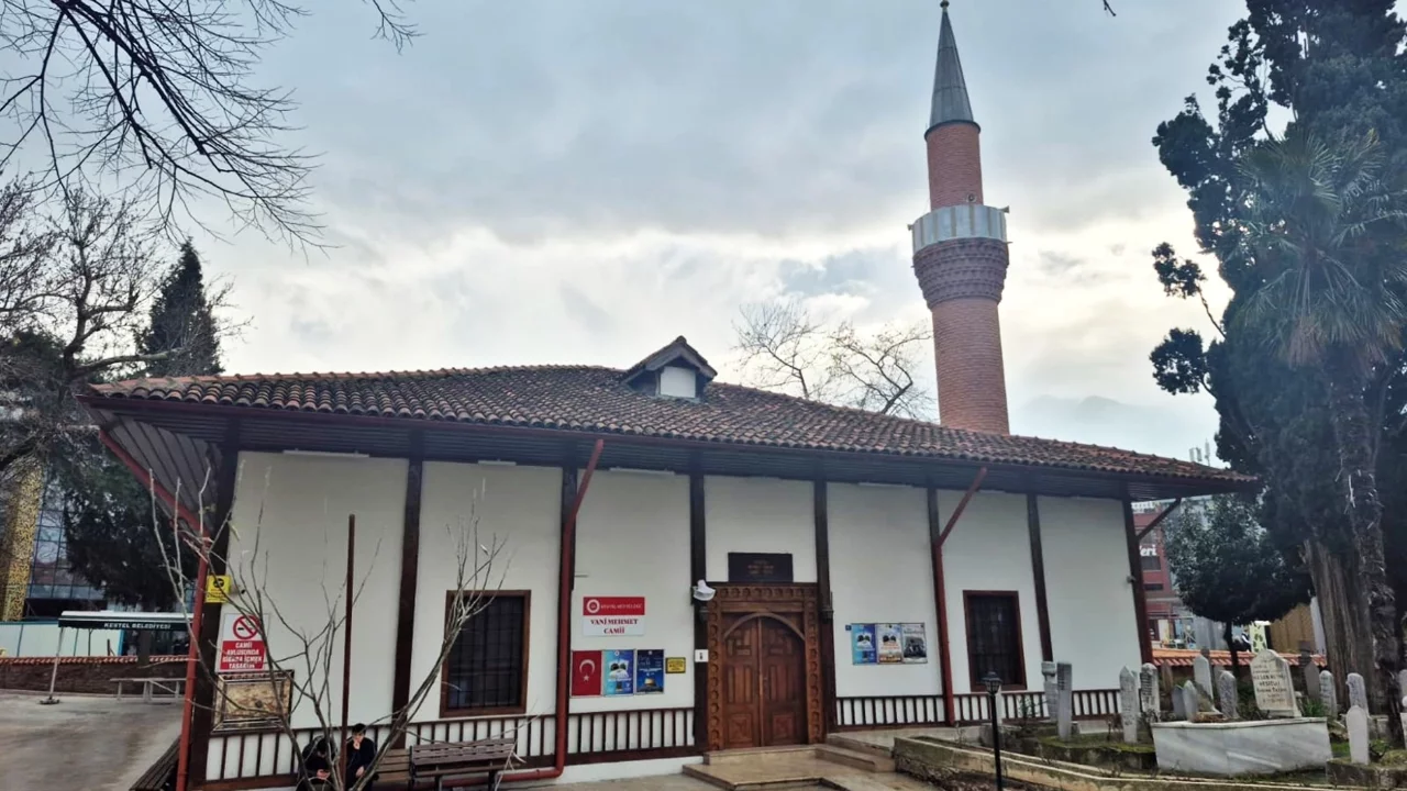 Kestel Vani Mehmet Camii'ne yakışan hizmet