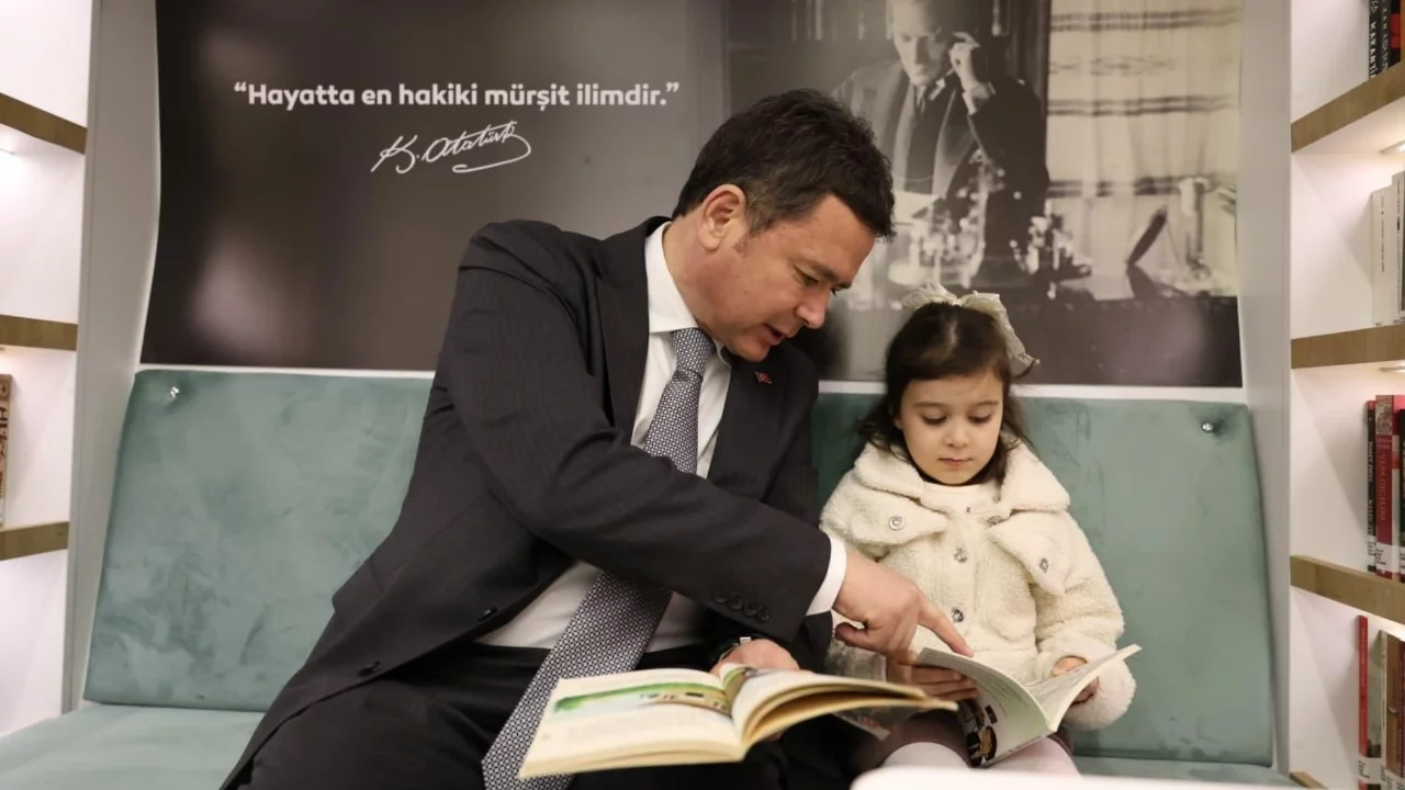 Osmangazi'de 'Yeni Gezici Kütüphane Yollarda'