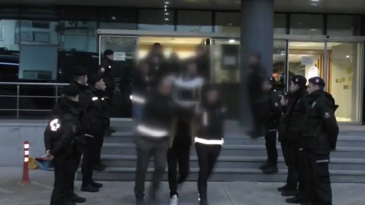 Bursa'da Dev Uyuşturucu Operasyonu: 84 Kişi Tutuklandı