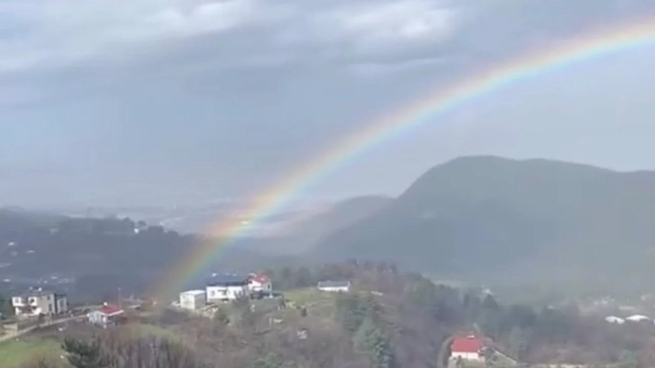 Bursa'da Gökkuşağı Manzarası Büyüledi