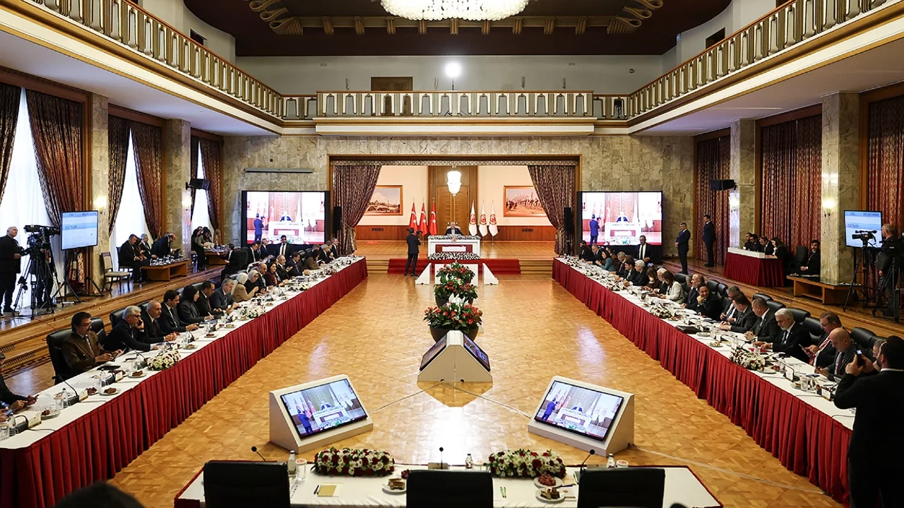 Komisyon Raporunda "Umut Hakkı" Mesajı