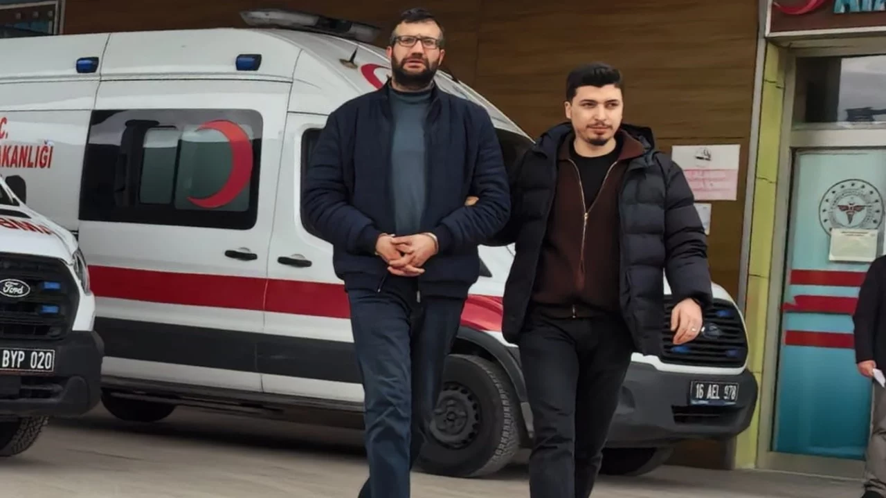 Bursa'da Nefes Kesen Kovalamaca: Uyuşturucu Taciri Yakalandı