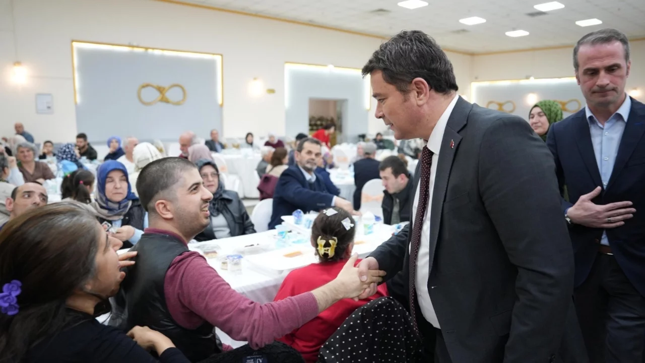 Osmangazi'de Ramazan coşkusu meydanlara taşıyor