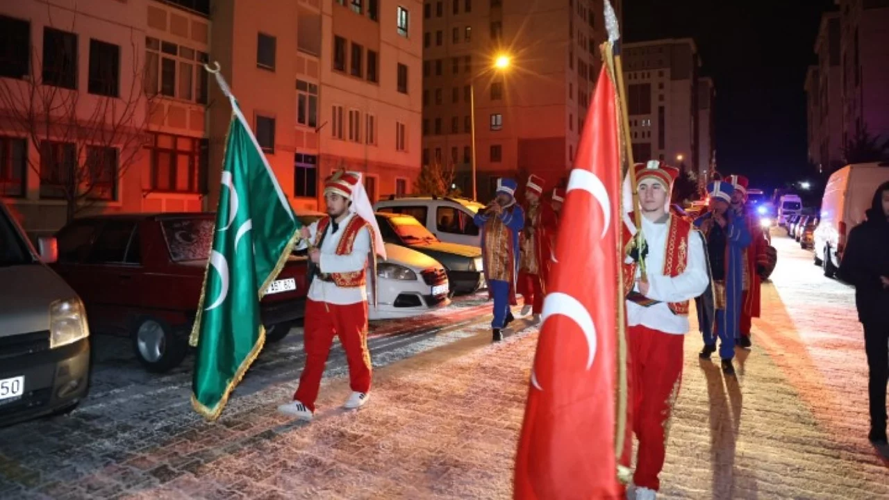 Sahura Mehterli Uyanış