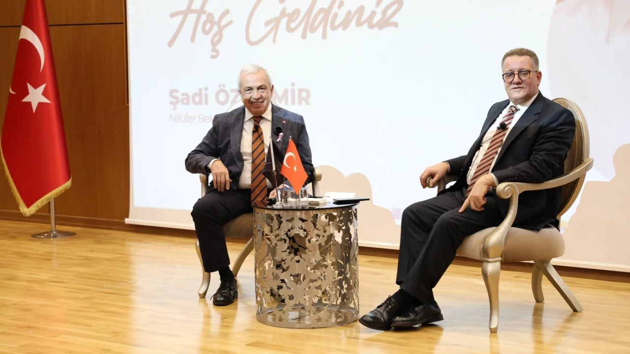 Başkan Şadi Özdemir gençlerle buluştu