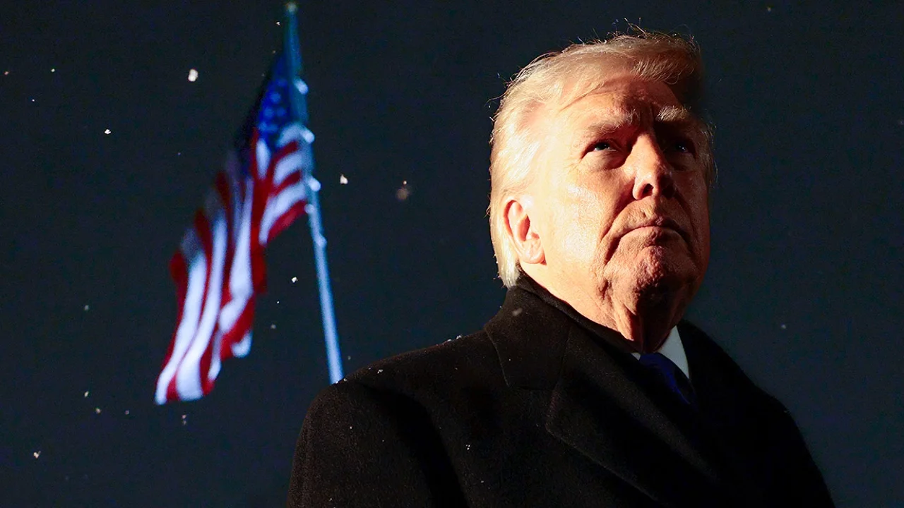 Trump'tan küresel hamle: Yüzde 10 gümrük vergisi yürürlükte