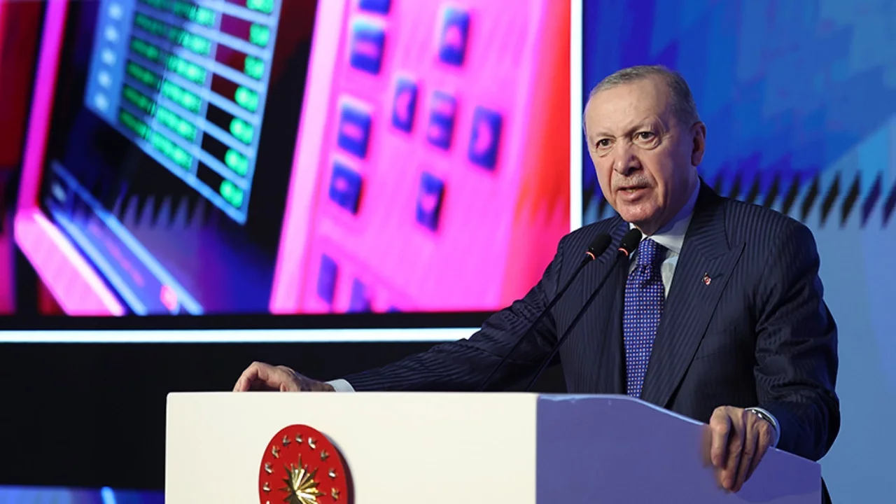 Erdoğan: "Kendi teknolojisini üreten ve ihraç eden bir Türkiye var"