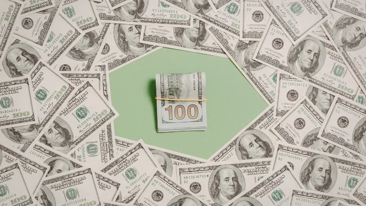 Dolar ve Euro Güne Nasıl Başladı? İşte Son Rakamlar