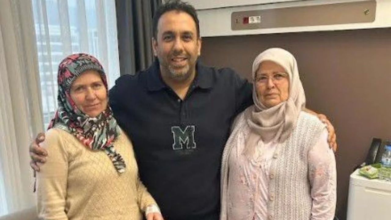 Bursa'da İki Kardeş Aynı Gün Kanseri Yendi