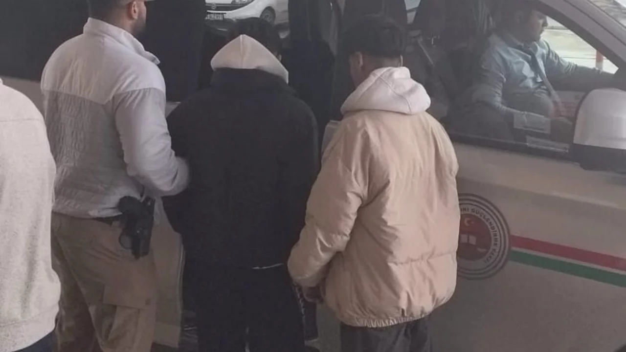 Bursa'da Uyuşturucu Operasyonu: 2 Tacir Tutuklandı