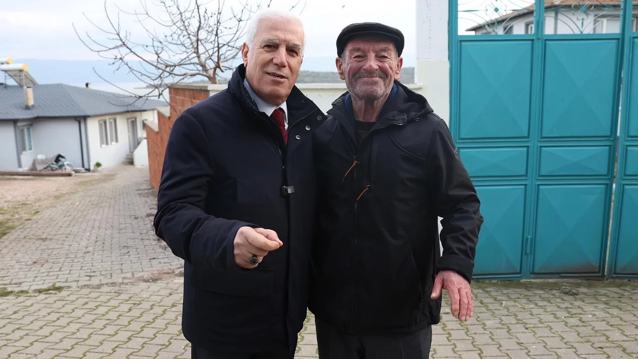 Başkan Bozbey'den Yaren Leylek ve Adem Amca'ya ziyaret