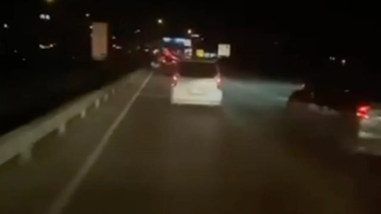 Bursa'da Çarpıp Kaçtı, Kovalamacayla Yakalandı