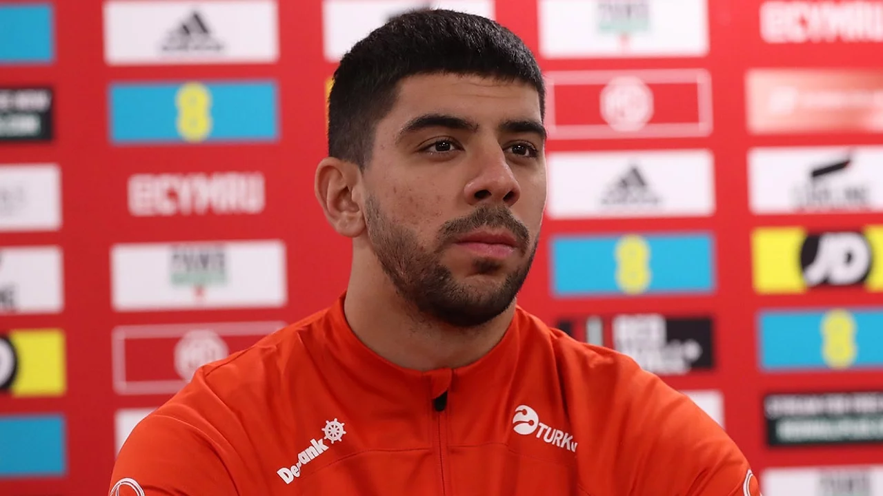 "Dünya Kupası'na Gideceğiz": Cenk Özkacar'dan İddialı Sözler