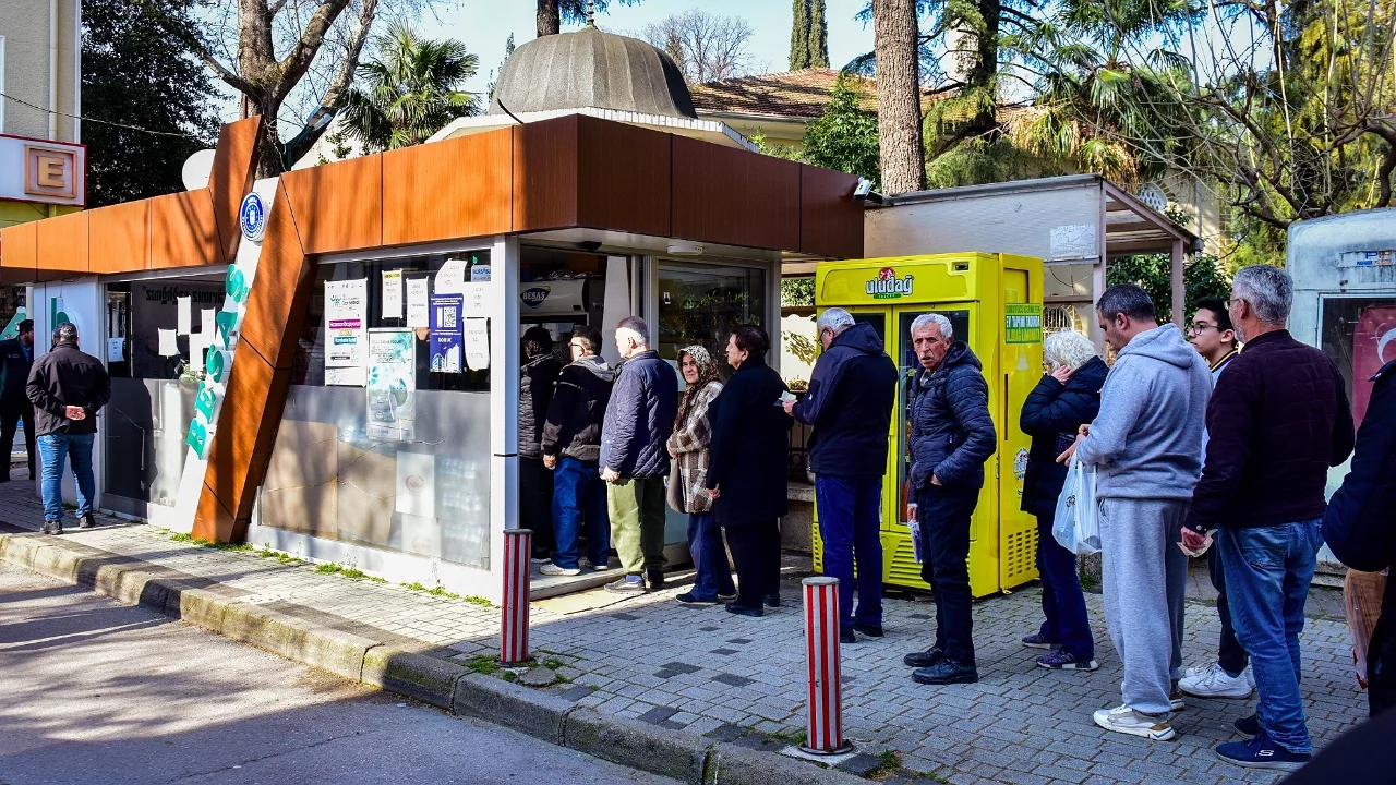 BESAŞ'ın Ramazan pidesine yoğun ilgi