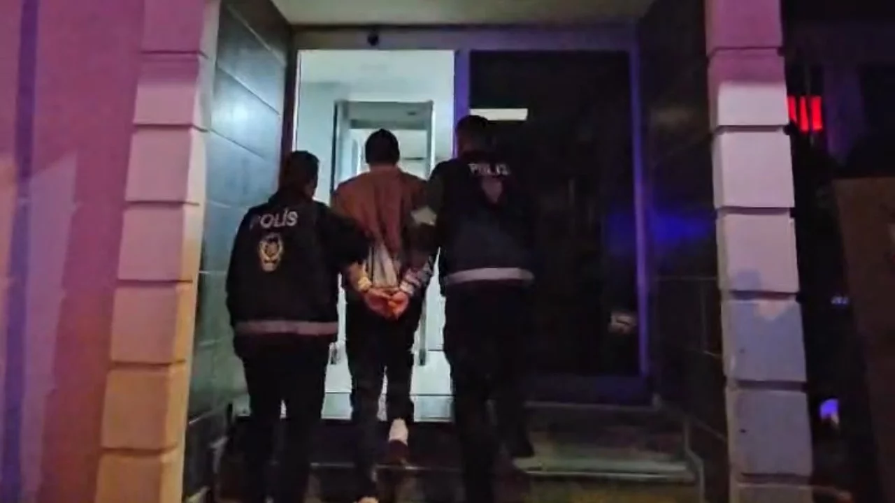 Bursa'da 24 Yıl Hapis Cezası Bulunan Şahıs Yakalandı