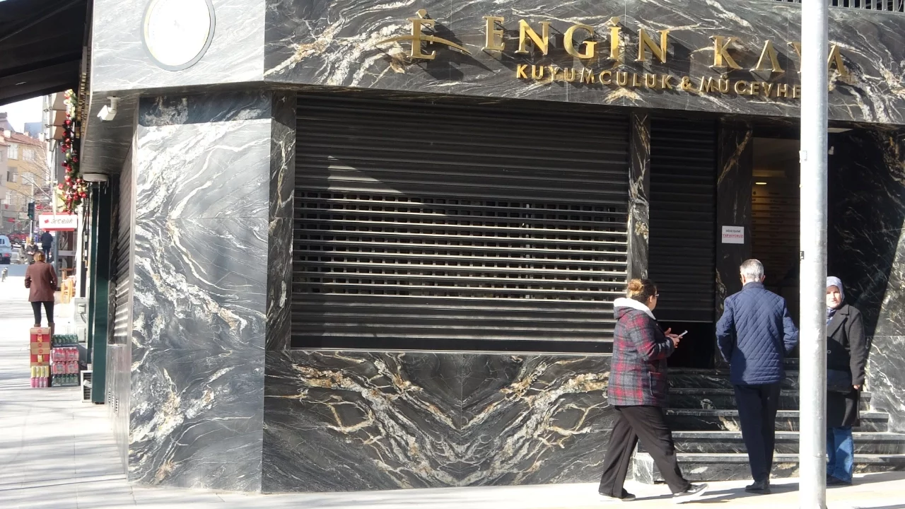 30 Saniyede Kuyumcu Soygunu