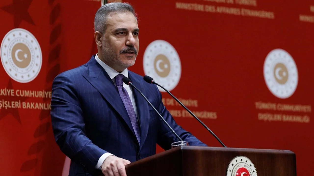 Hakan Fidan, İranlı Mevkidaşı Arakçi ile Görüştü