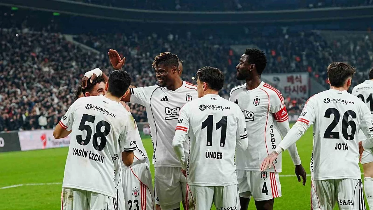 Beşiktaş'ın Yenilmezlik Serisi 17 Maça Çıktı
