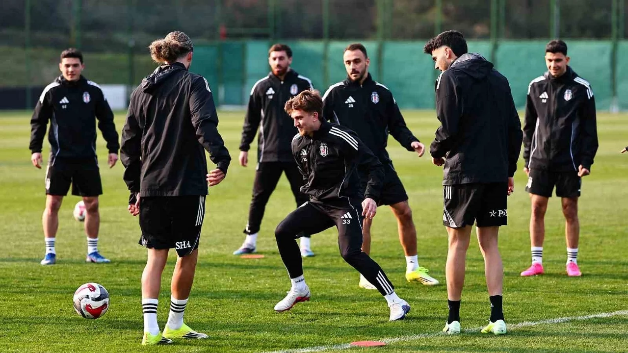 Beşiktaş Derbi Hazırlıklarını Tamamladı
