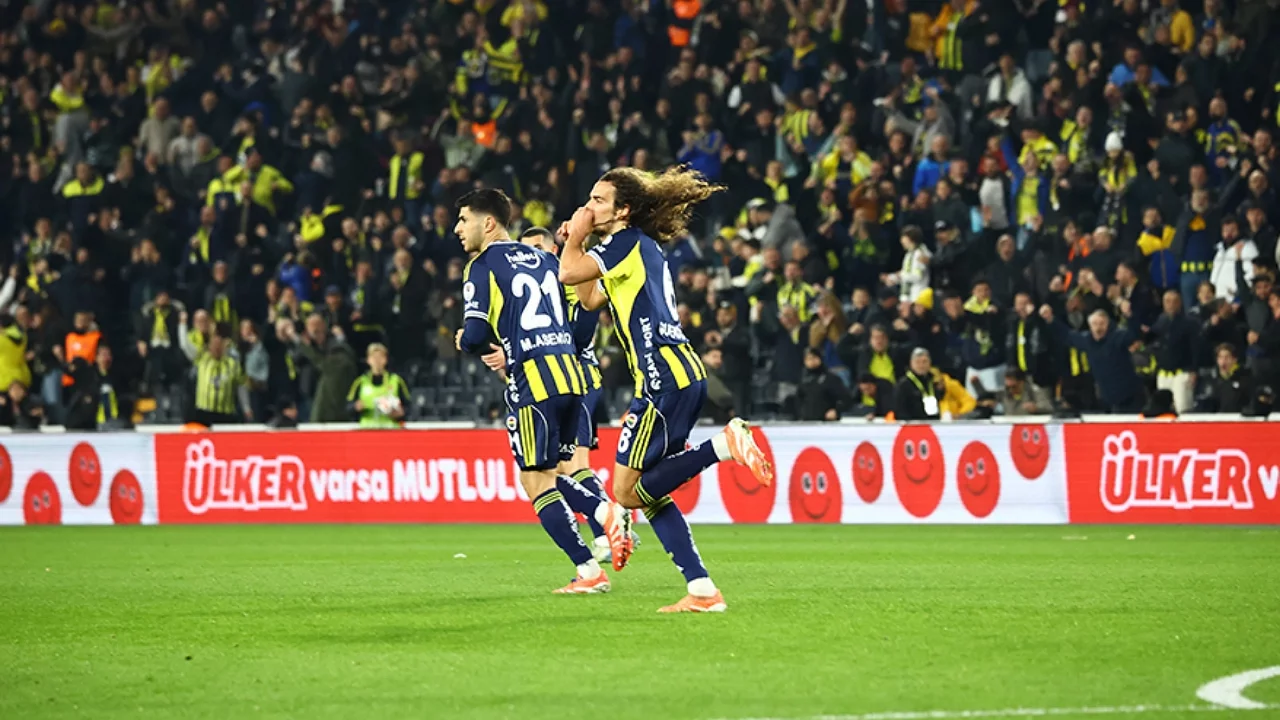 Fenerbahçe'den Nefes Kesen Galibiyet
