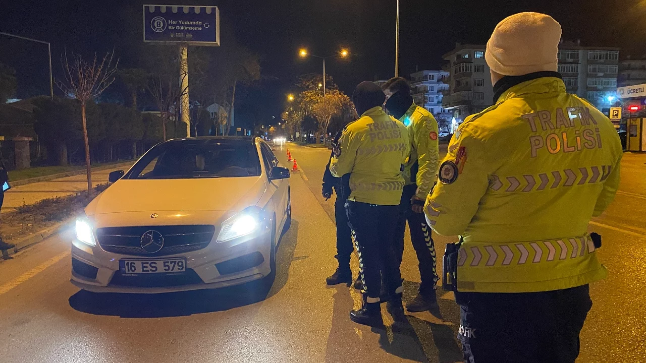 Bursa'da Ramazan Denetimi: Gece Trafiği Kontrol Altında