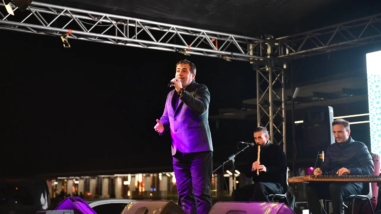 Osmangazi Meydanı'nda Ramazan Coşkusu Sürüyor