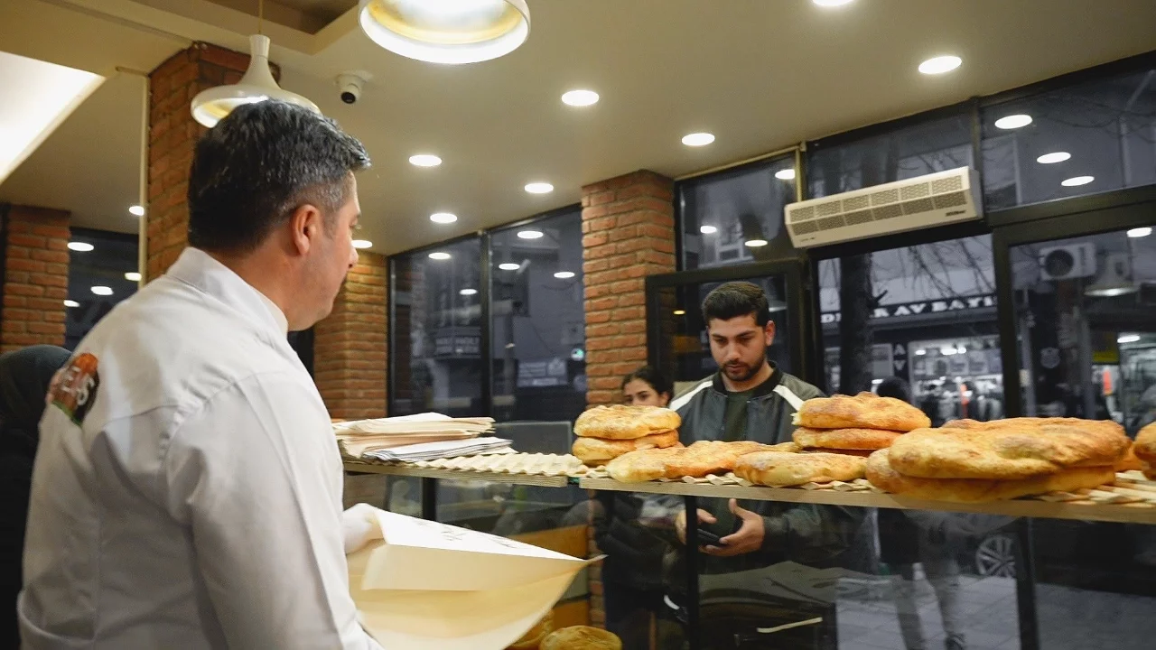 Bu ekmek yiyenlerin vazgeçilmesi oluyor