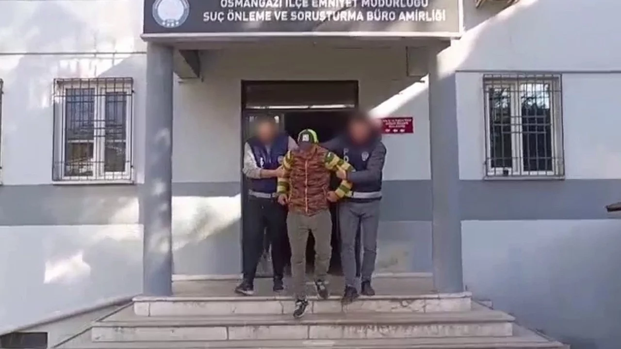 Bursa'da kesinleşmiş hapis cezası bulunan iki şüpheli yakalandı