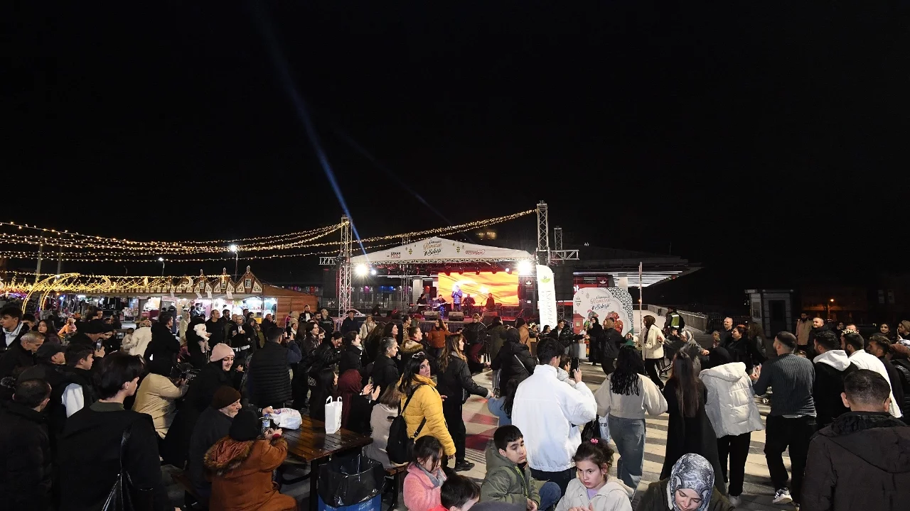 Osmangazi'de Ramazan akşamları kültür ve sanatla şenleniyor