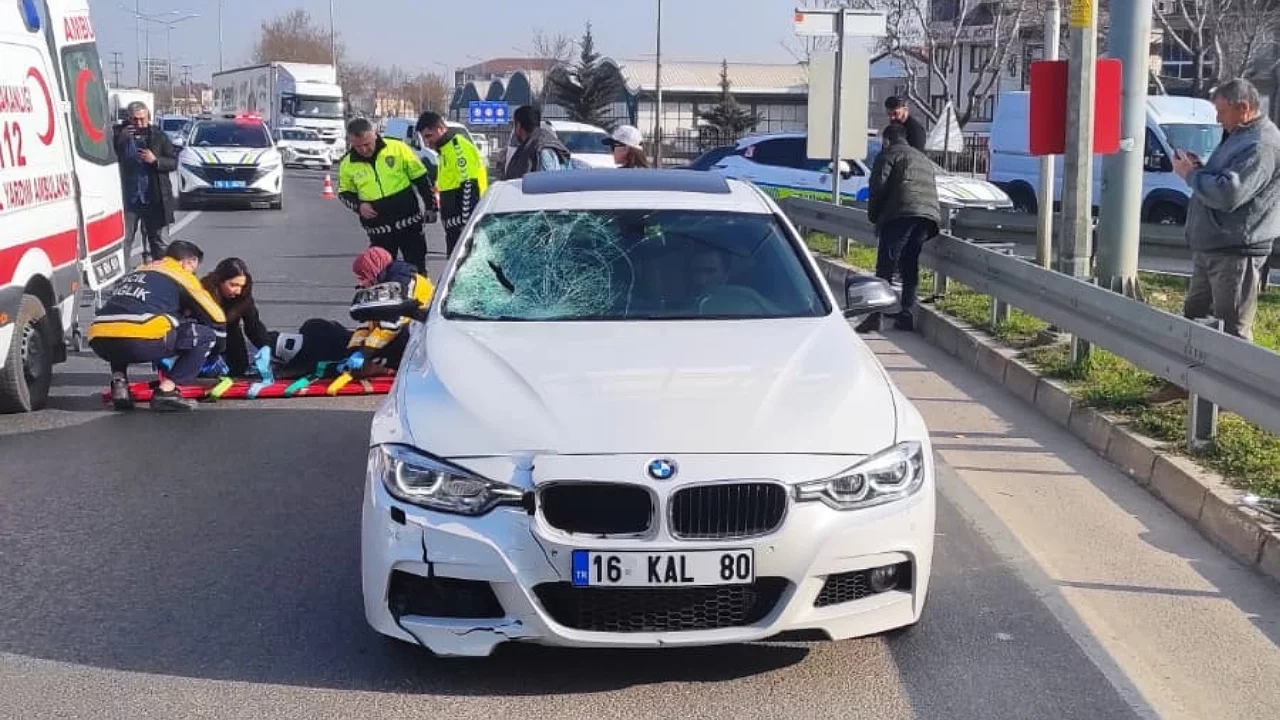 Bursa'da otomobilin çarptığı yaya ağır yaralandı