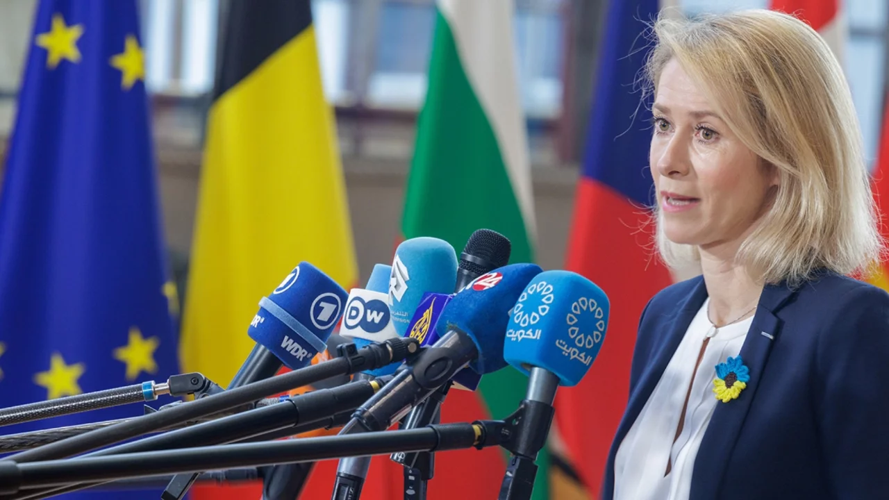 AB'den ABD'ye sert eleştiri: "Birliği bölmek istiyorlar"