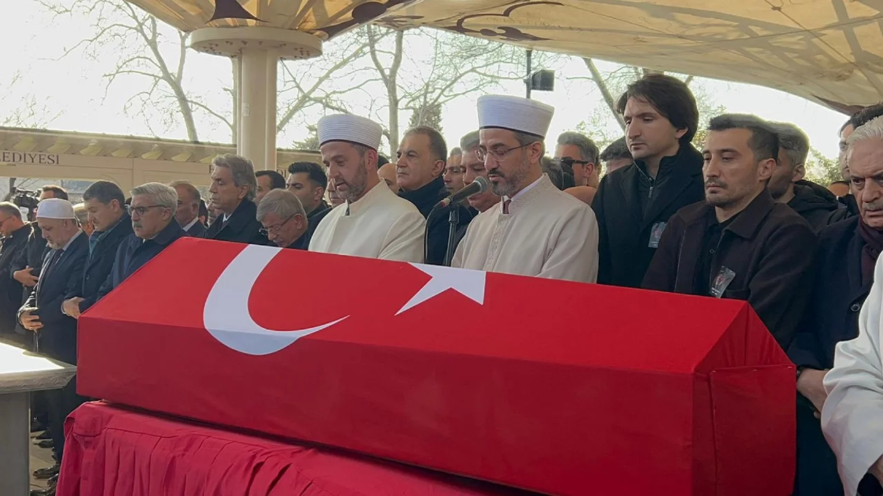 İlber Ortaylı son yolculuğuna uğurlandı