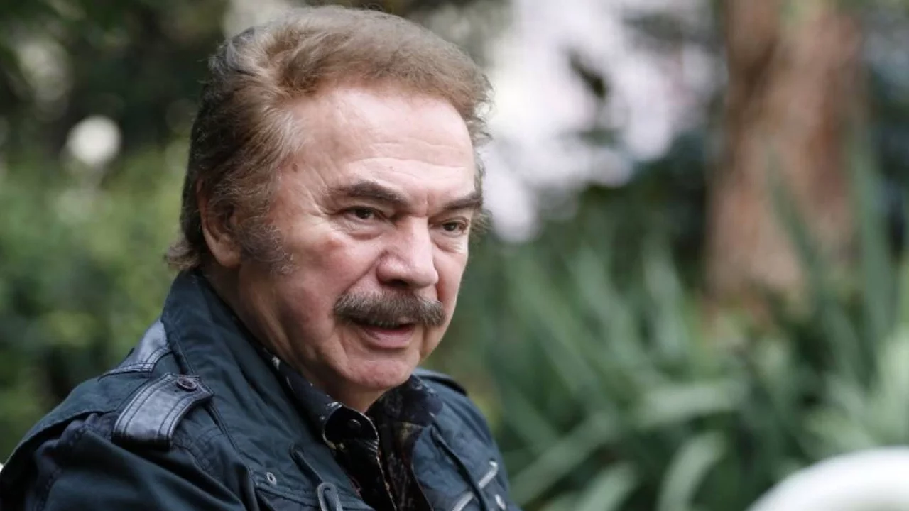 Orhan Gencebay hastaneye kaldırıldı