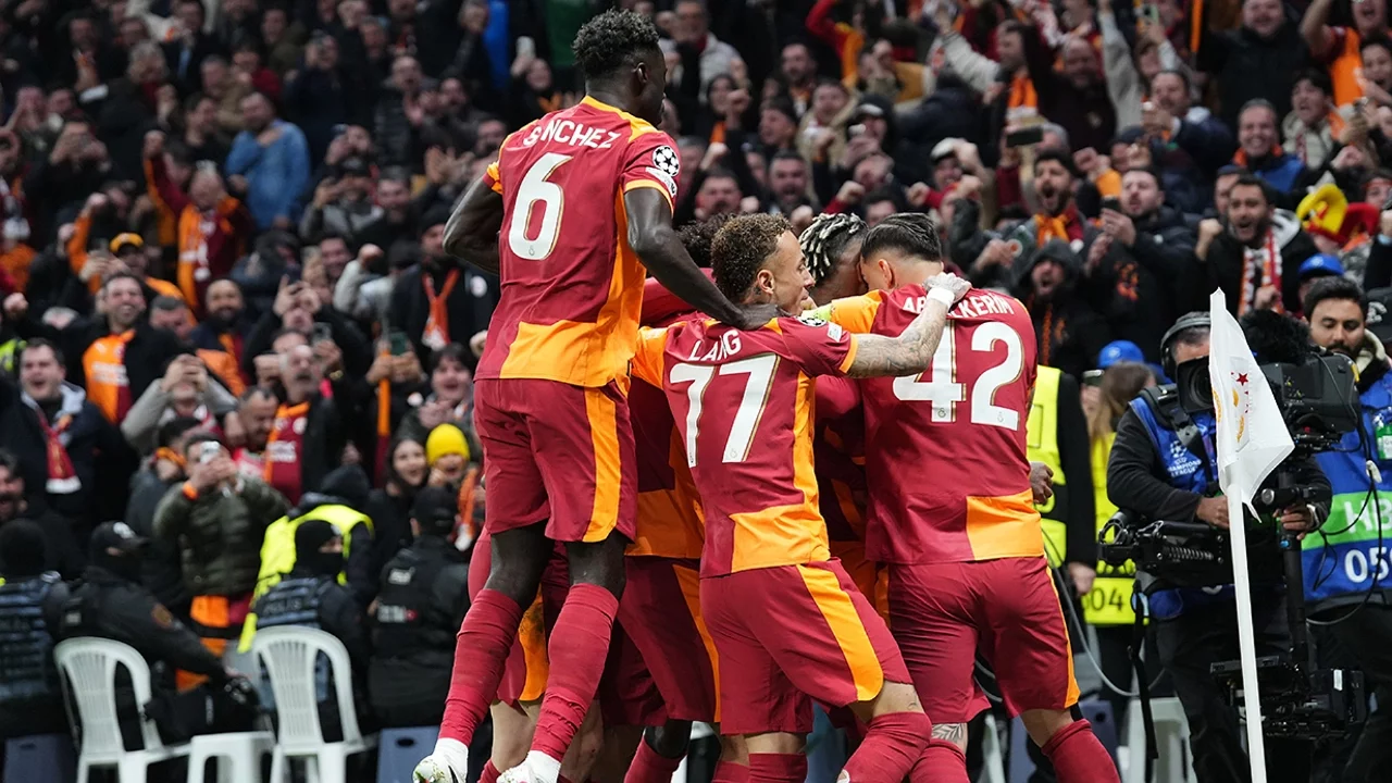 Galatasaray, Şampiyonlar Ligi çeyrek finali için Liverpool deplasmanında