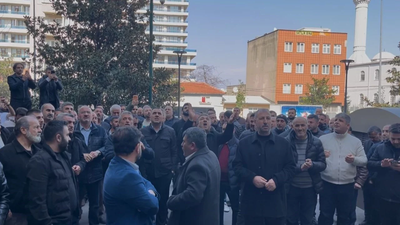 Bursa'da Özel Halk Otobüsü Esnafı Belediyeden Gelir Desteği Talep Etti