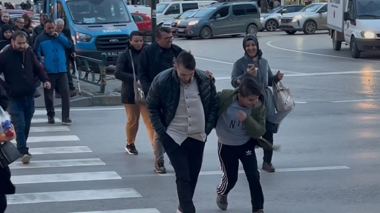 Bursa'da iki ilçe için fırtına uyarısı