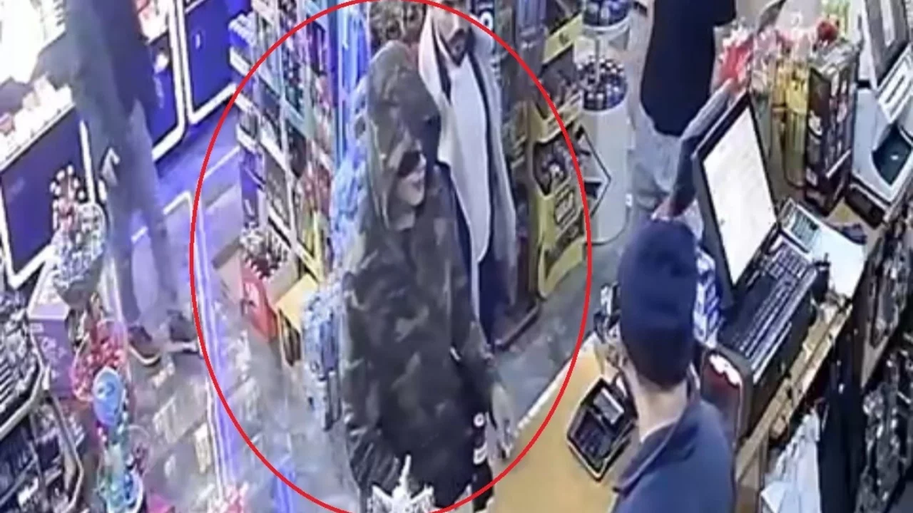 Bursa'da kaza yapan kadın, yardım edenleri darp etti