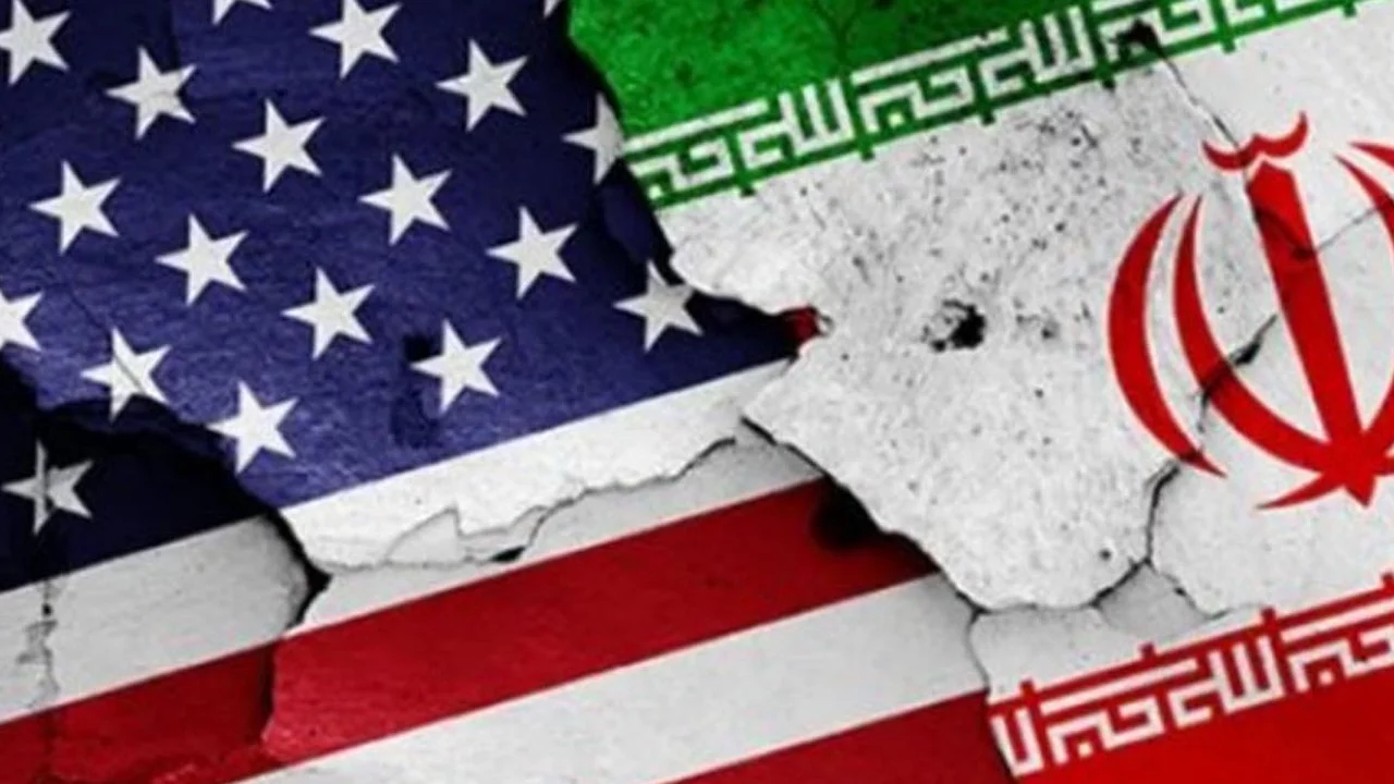 İran'dan ABD'ye Hürmüz Boğazı Tehdidi