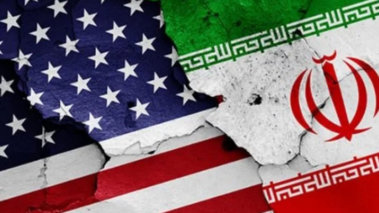 İran'dan Trump'a Müzakere Yalanlaması