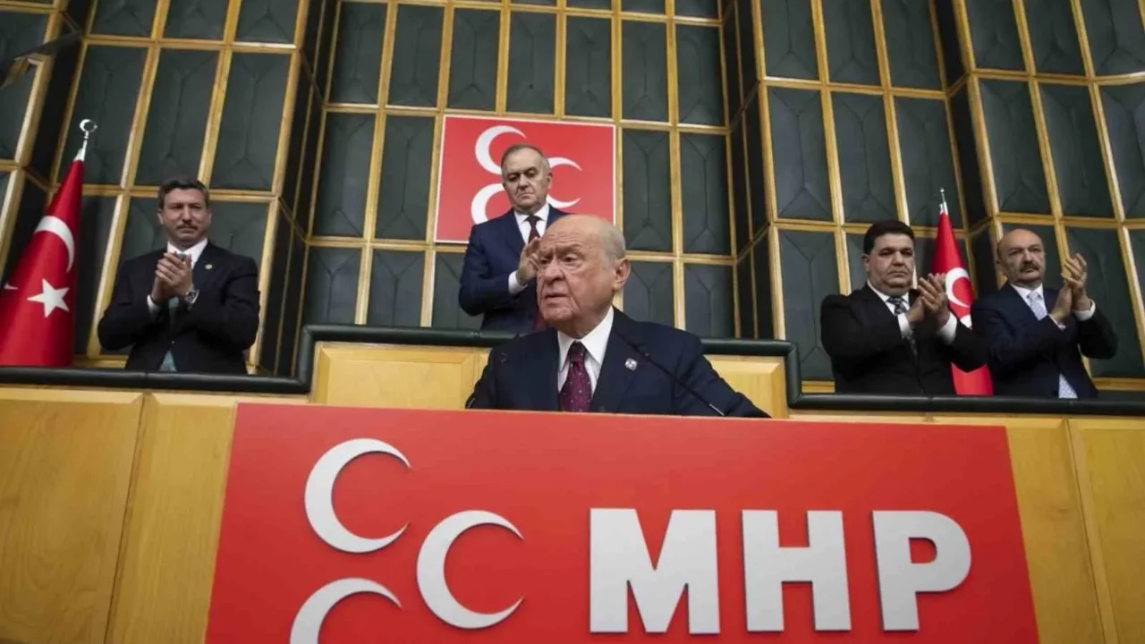 Bahçeli: "Asıl yönetim değişikliği İsrail'de yaşanmalıdır"