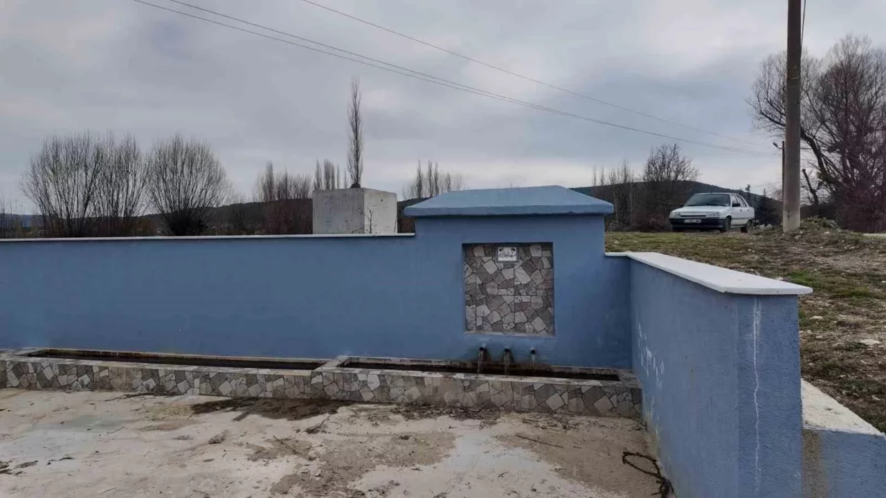 Bu tarihi çeşme 156 yıldır durmadan akıyor