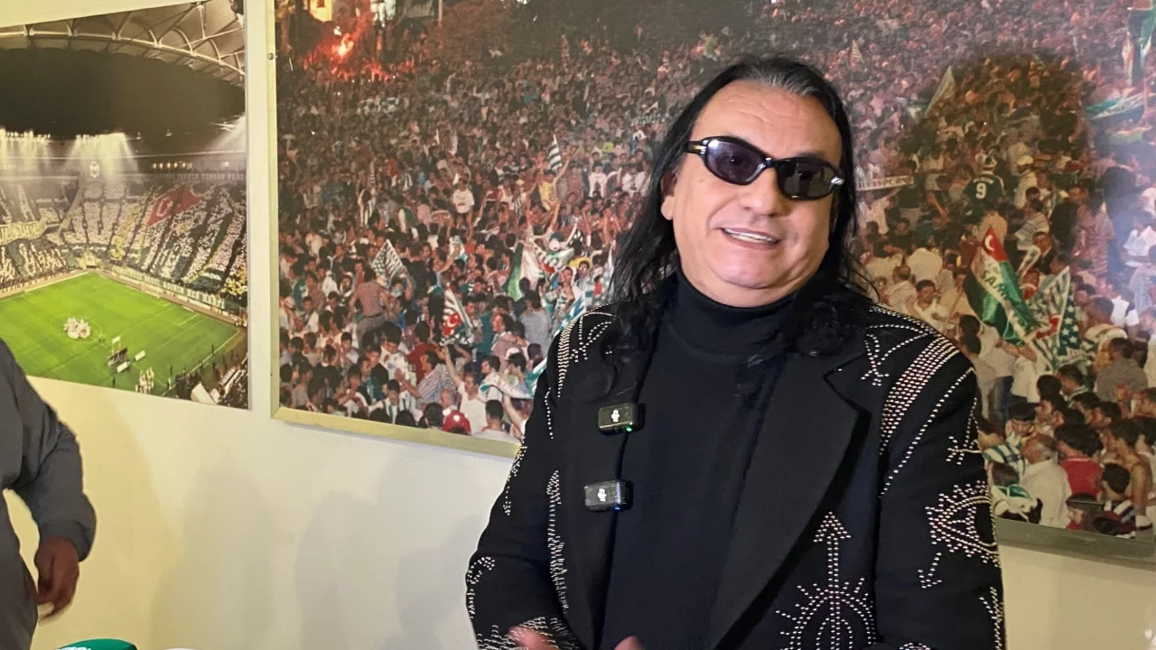 Bursaspor tribünlerinde "Cendere" coşkusu