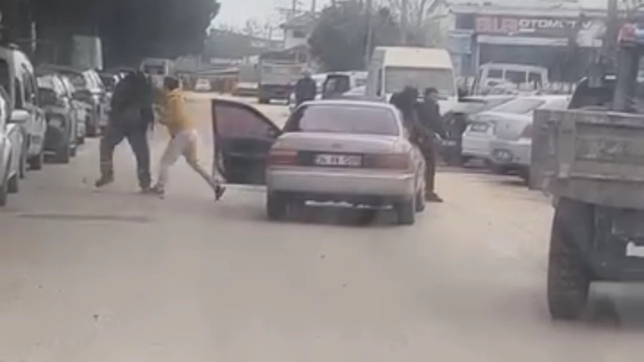 Bursa'da yol ortasında kavga: 360 bin lira ceza