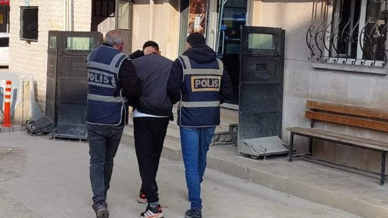 Bursa'da 10 Yıl Hapis Cezası Bulunan Şüpheli Yakalandı