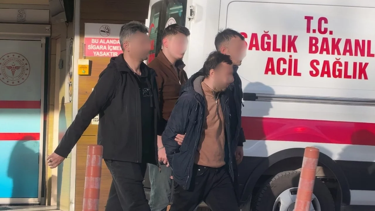 Bursa'da Araç Hırsızı Dedektif Gibi Takiple Yakalandı