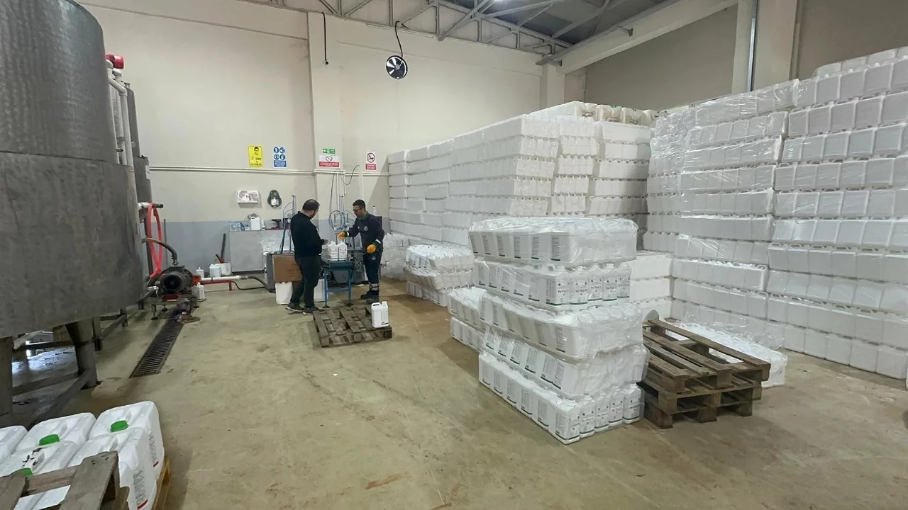 Bursa Büyükşehir fiyatı artan gübrede çiftçinin yanında