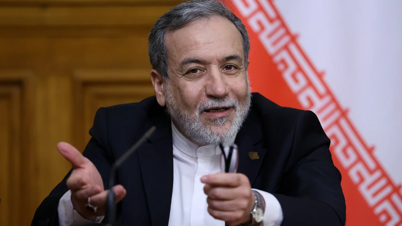 İran'dan ABD'ye Sert Mesaj: "Bölgeden Çekilme Zamanı Geldi"