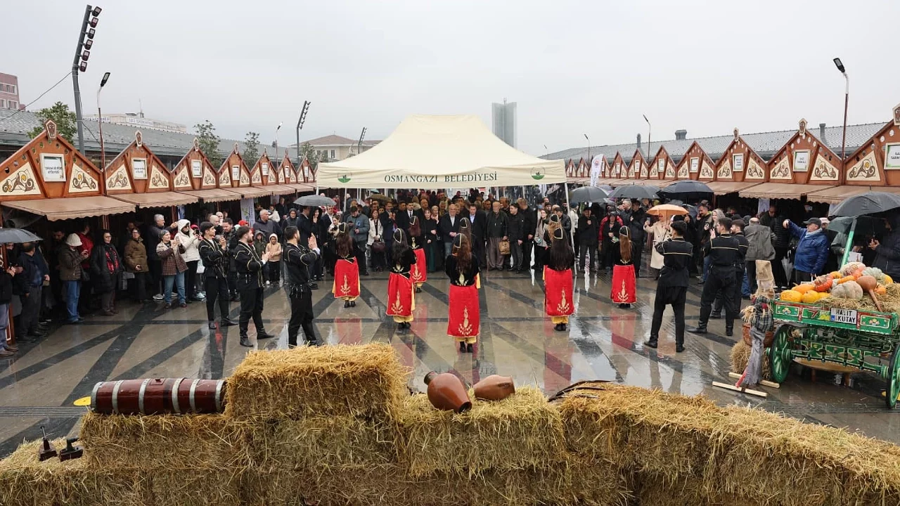 Osmangazi Belediyesi'nden 40 Bin Tohumla Geleceğe Yatırım